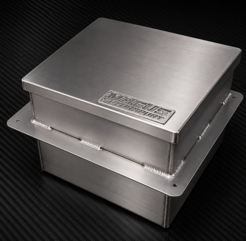 Aluminium fuel cell with Magus Motorsport badge - exterior view