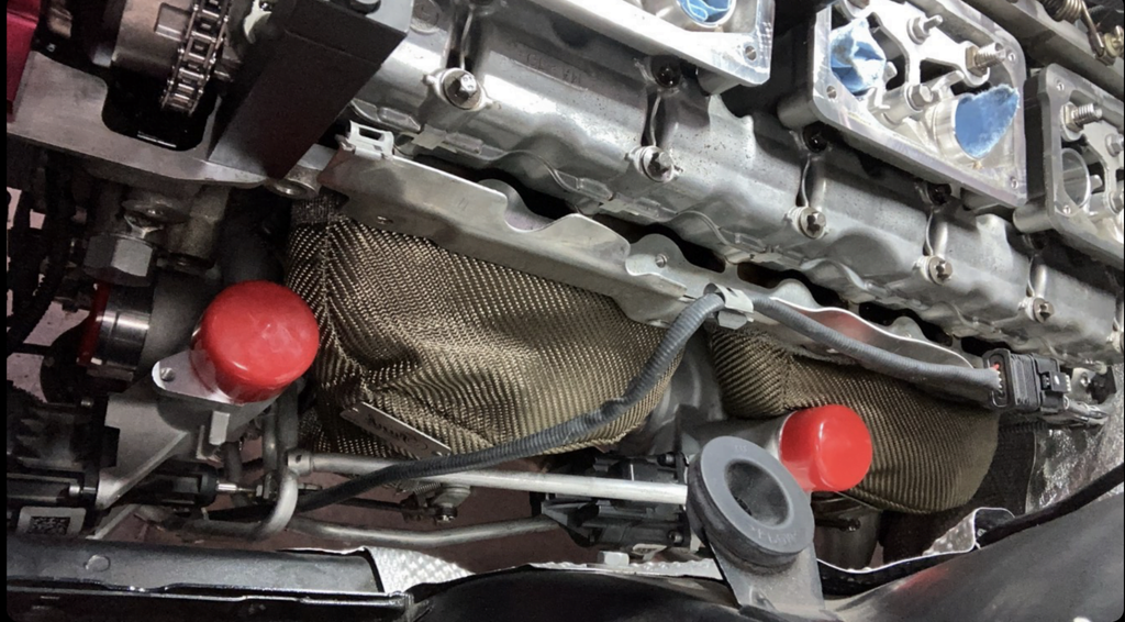 F82 BMW M4 Turbo Blanket